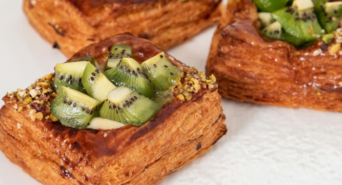 Puff Pastry with Egg and Bacon Recipe
