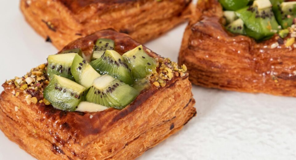 Puff Pastry with Egg and Bacon Recipe